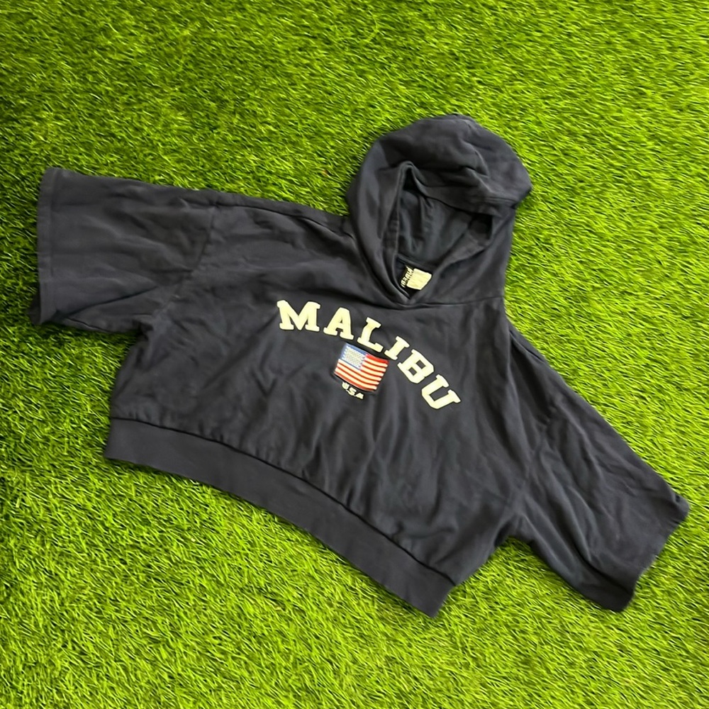 H&M Cropped Hooded Short Sleeve Sweatshirt